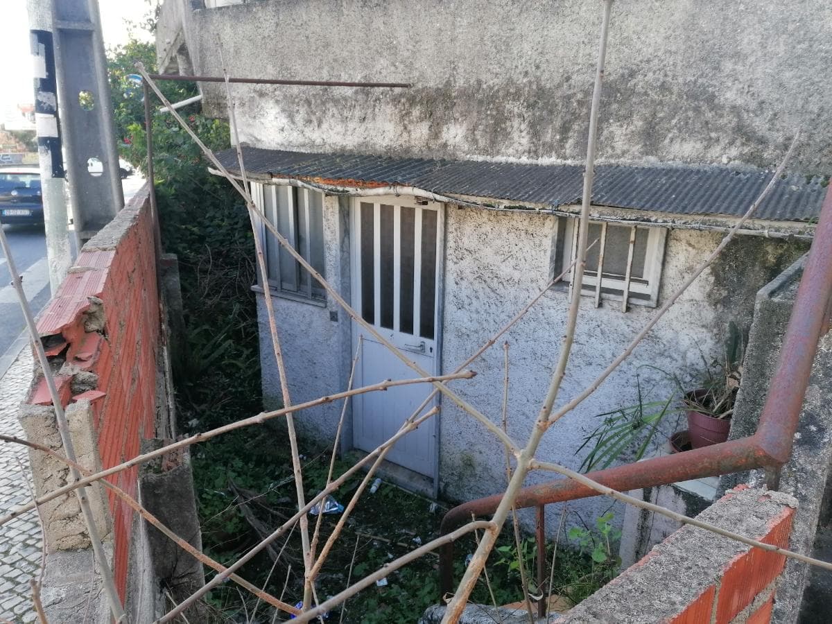 Prédio · Loures — image 10