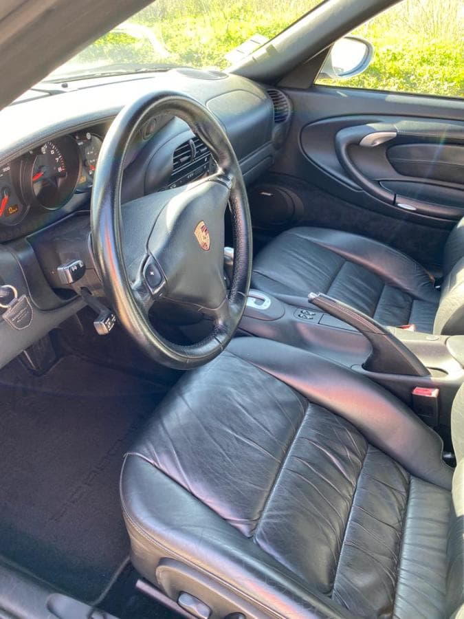 Porsche 996 (911 Carrera 4S) · Ano 2004 — imagem 6