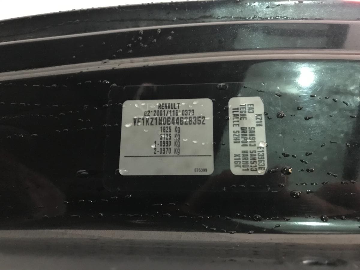 Renault Mégane 1.5DCI · Ano 2011 — imagem 26