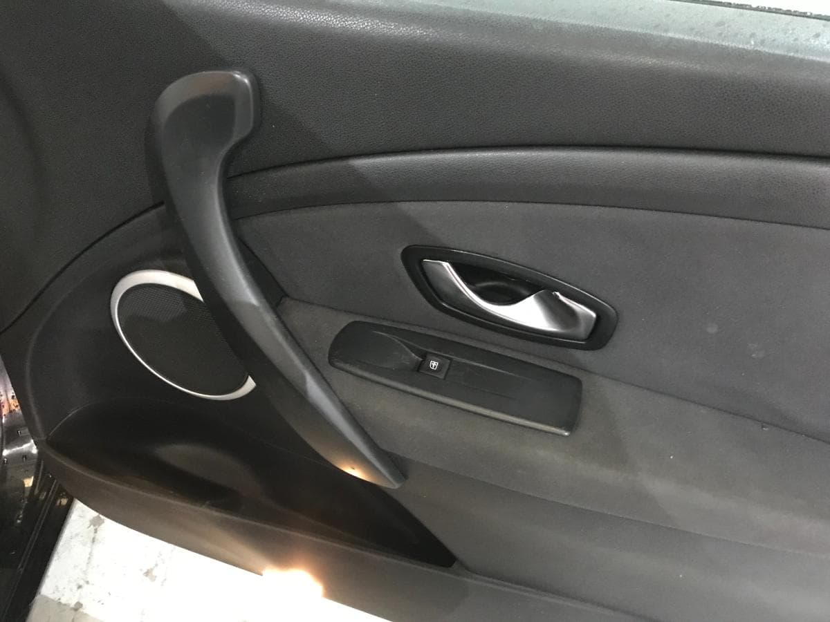 Renault Mégane 1.5DCI · Ano 2011 — imagem 28