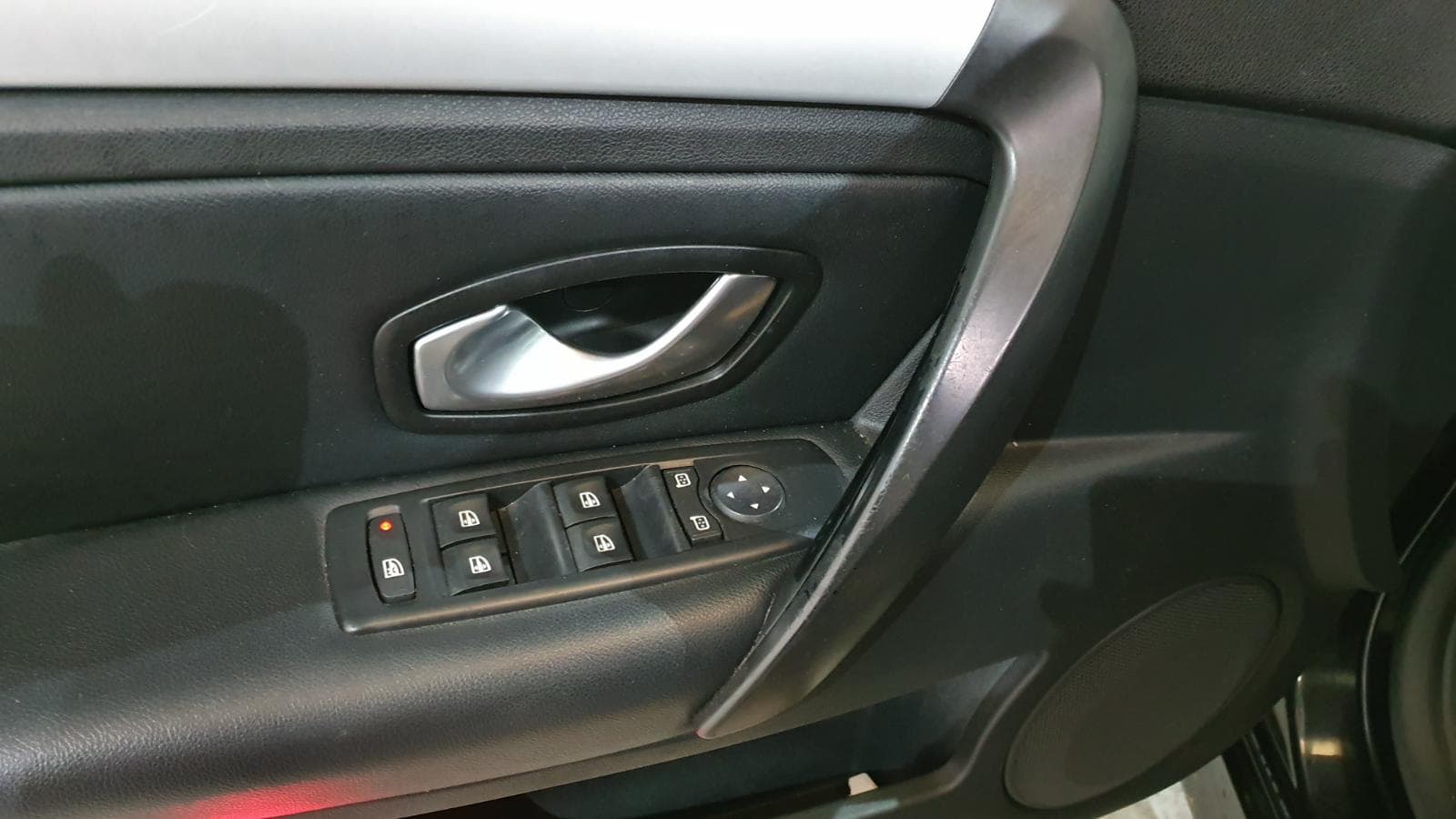 Renault Laguna 2.0DCI · Ano 2008 — imagem 22