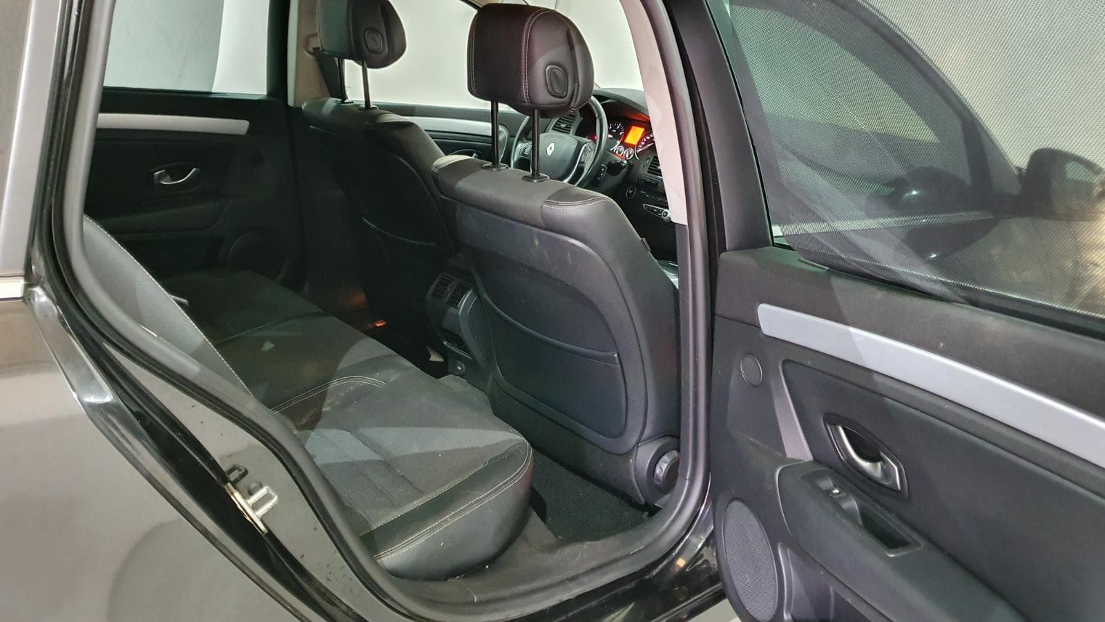 Renault Laguna 2.0DCI · Ano 2008 — imagem 23