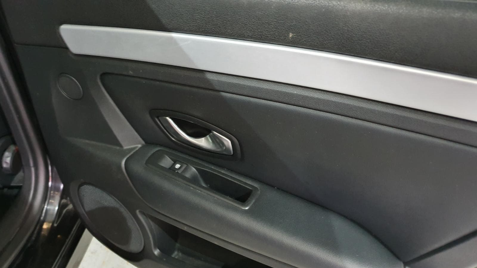 Renault Laguna 2.0DCI · Ano 2008 — imagem 25
