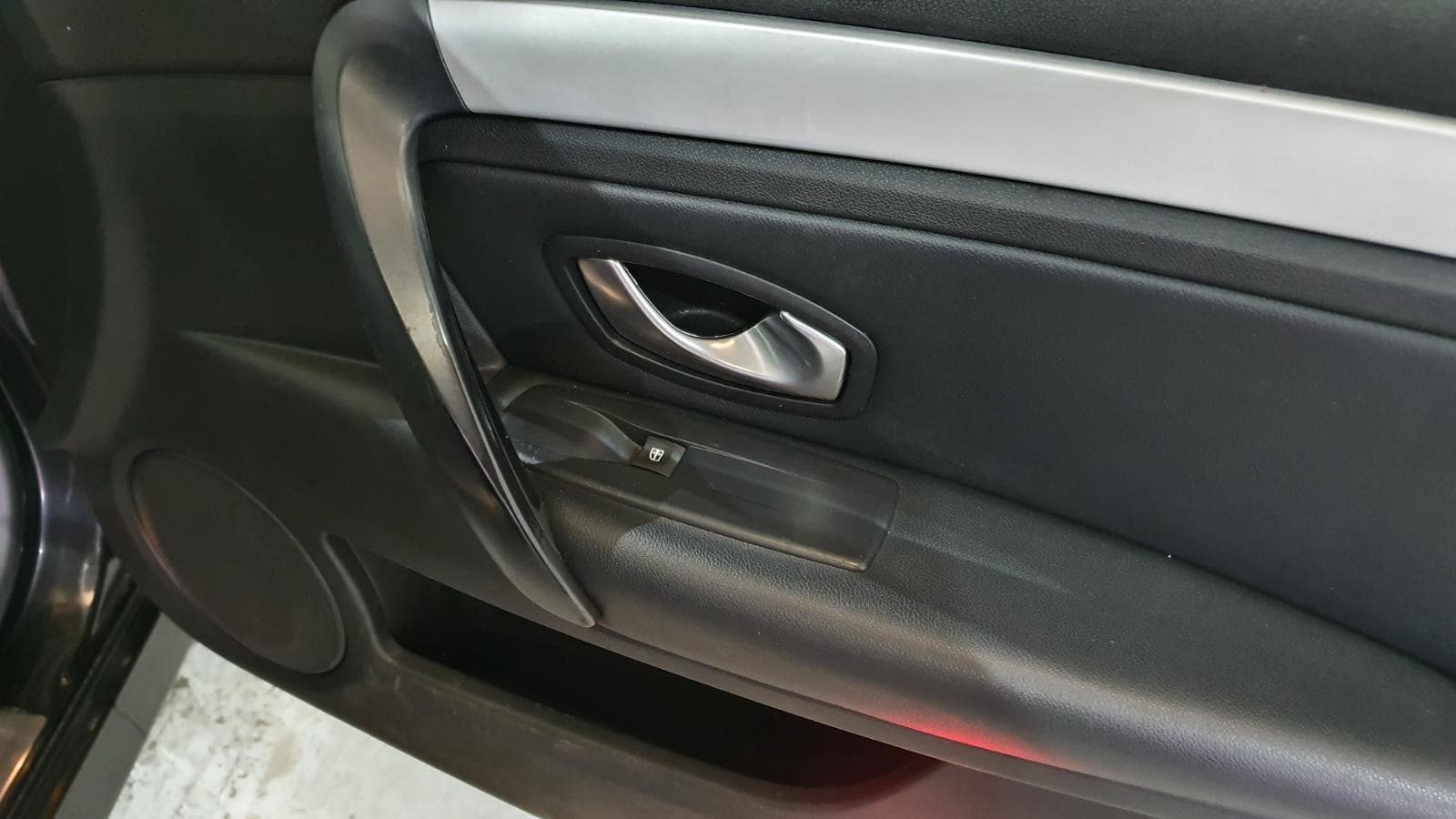 Renault Laguna 2.0DCI · Ano 2008 — imagem 28