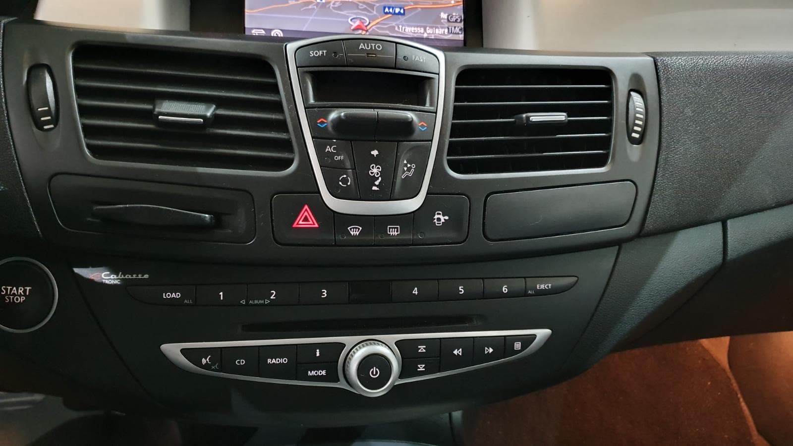 Renault Laguna 2.0DCI · Ano 2008 — imagem 43