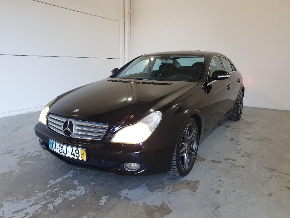 Mercedes-Benz CLS 320 3.0 CDI · Ano 2007 — image 1