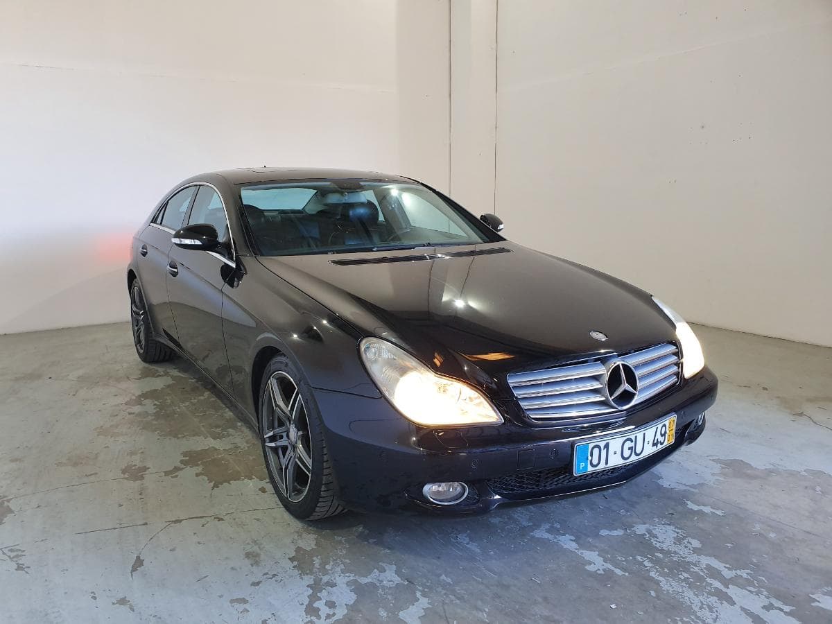 Mercedes-Benz CLS 320 3.0 CDI · Ano 2007 — image 2