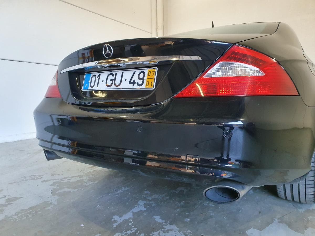 Mercedes-Benz CLS 320 3.0 CDI · Ano 2007 — image 7