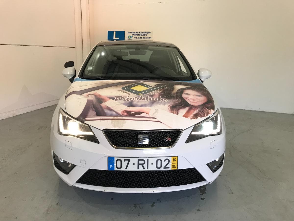 Seat Ibiza 1.4 TDI · Ano 2016 — imagen 4