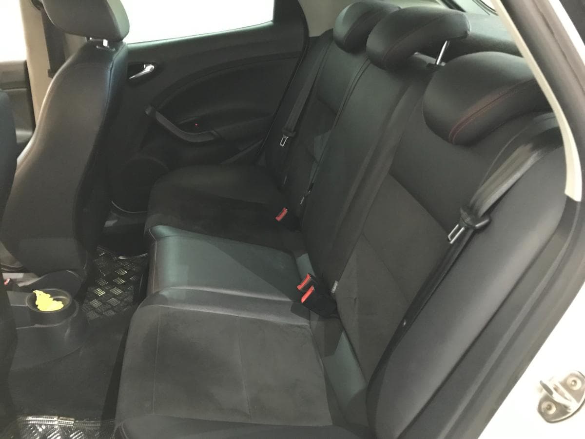 Seat Ibiza 1.4 TDI · Ano 2016 — imagen 24
