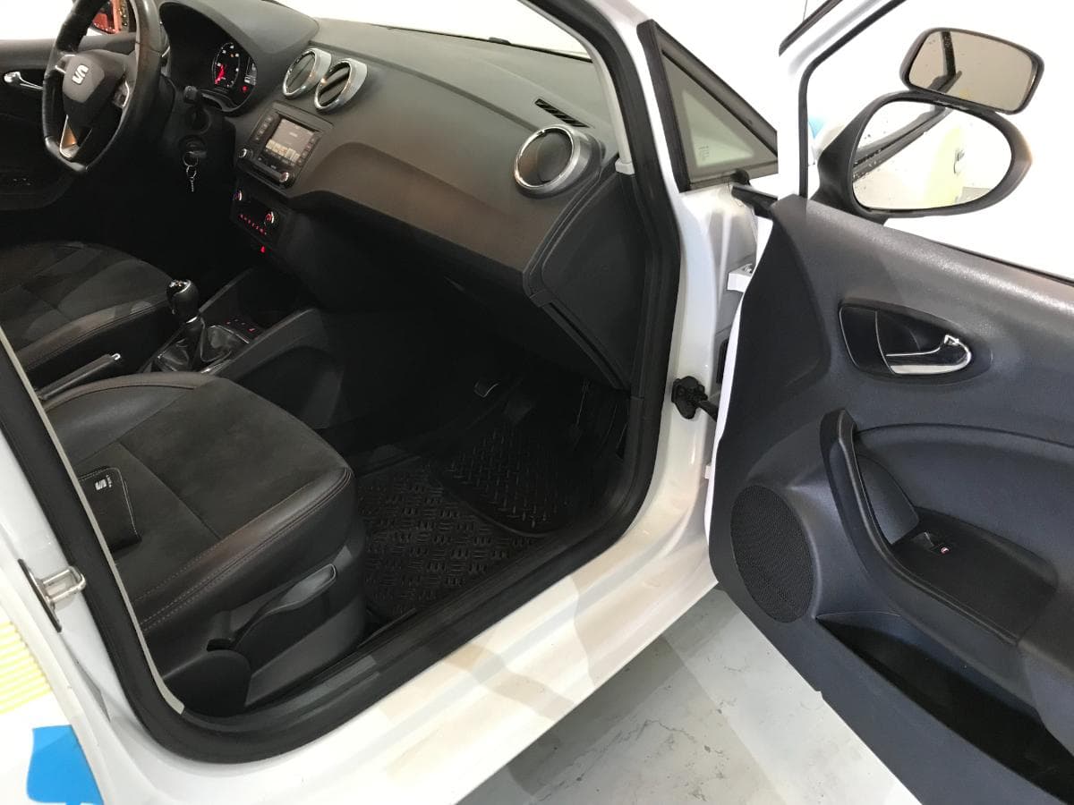 Seat Ibiza 1.4 TDI · Ano 2016 — imagen 33