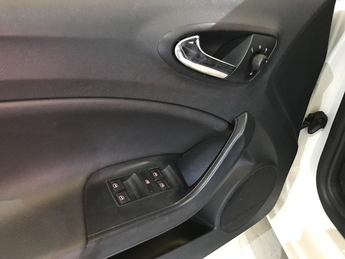 Seat Ibiza 1.4 TDI · Ano 2016 — imagen 46