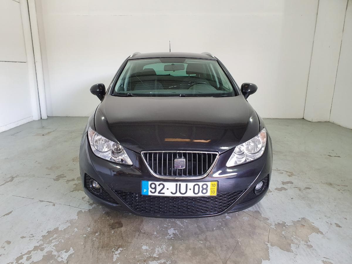 Seat Ibiza 1.2 · Ano 2010 — imagen 3