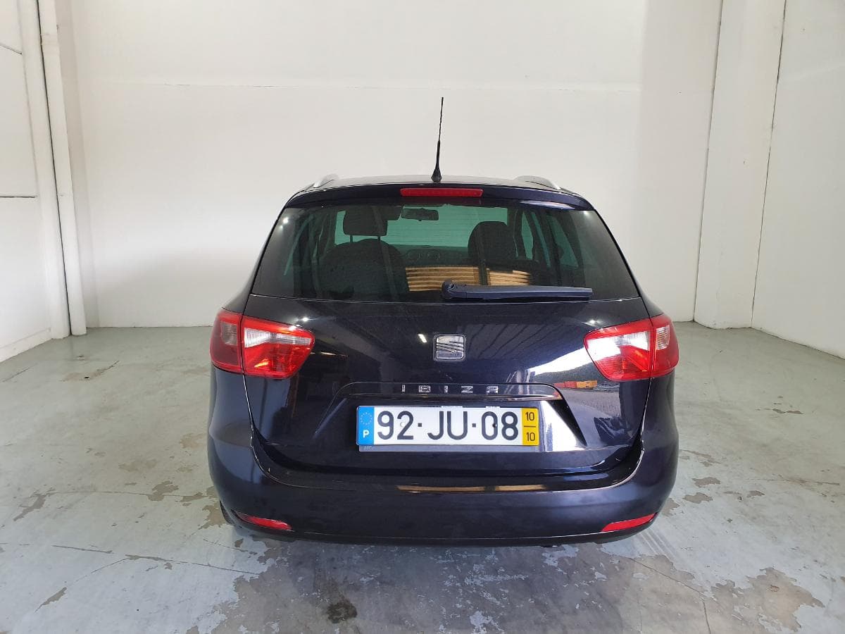Seat Ibiza 1.2 · Ano 2010 — imagen 7