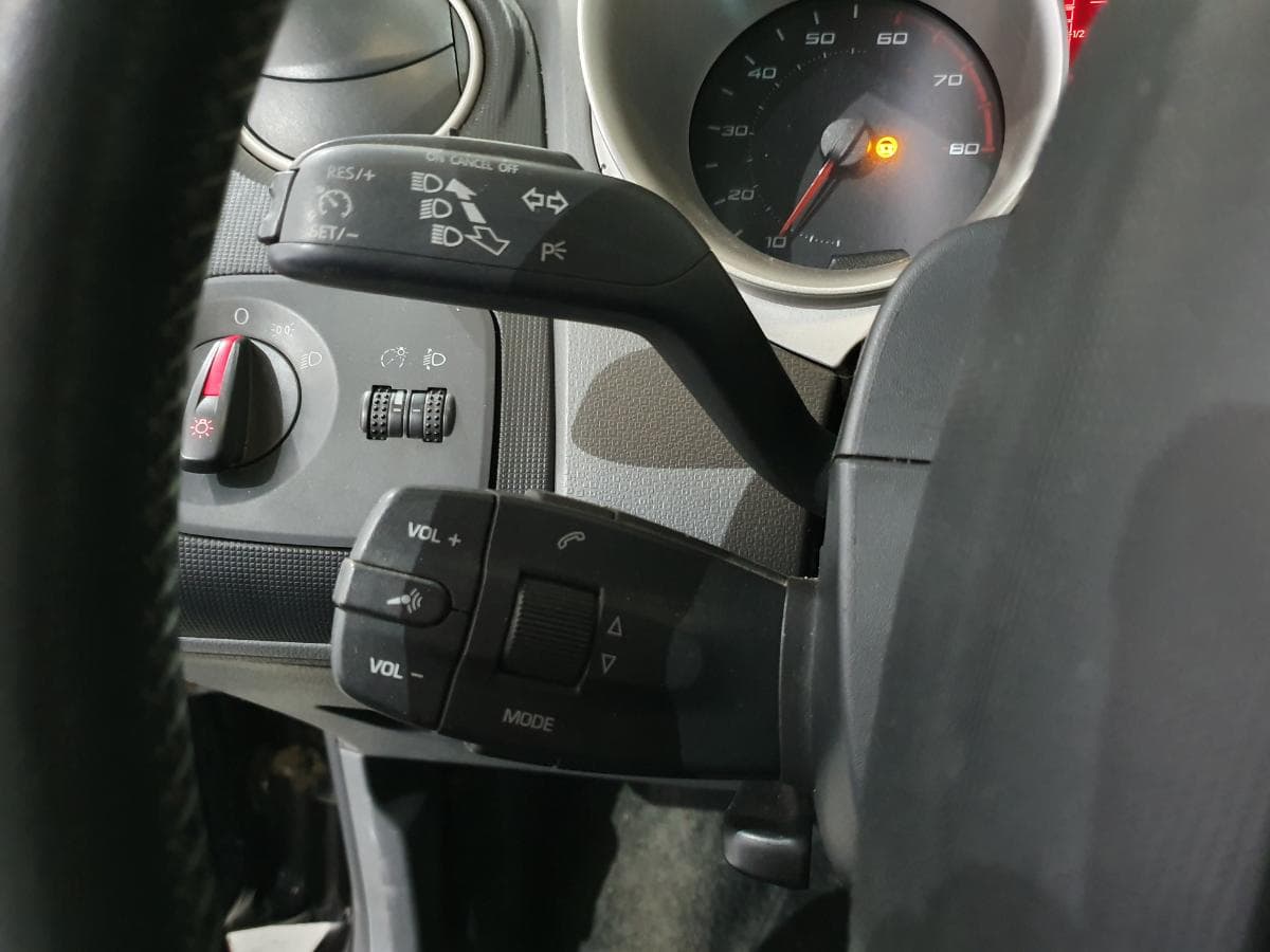 Seat Ibiza 1.2 · Ano 2010 — imagen 34