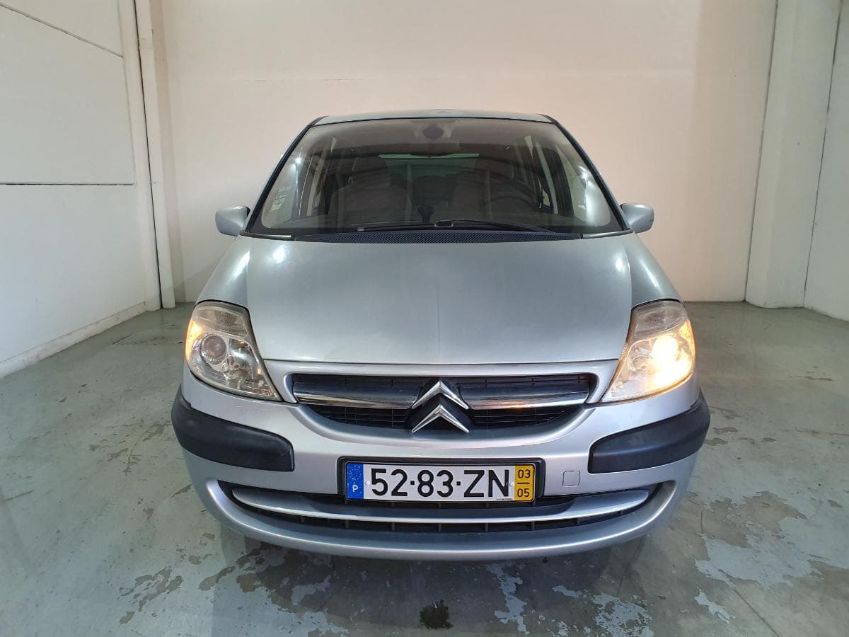 Citroën C8 2.0 HDI · Ano 2003 — image 3