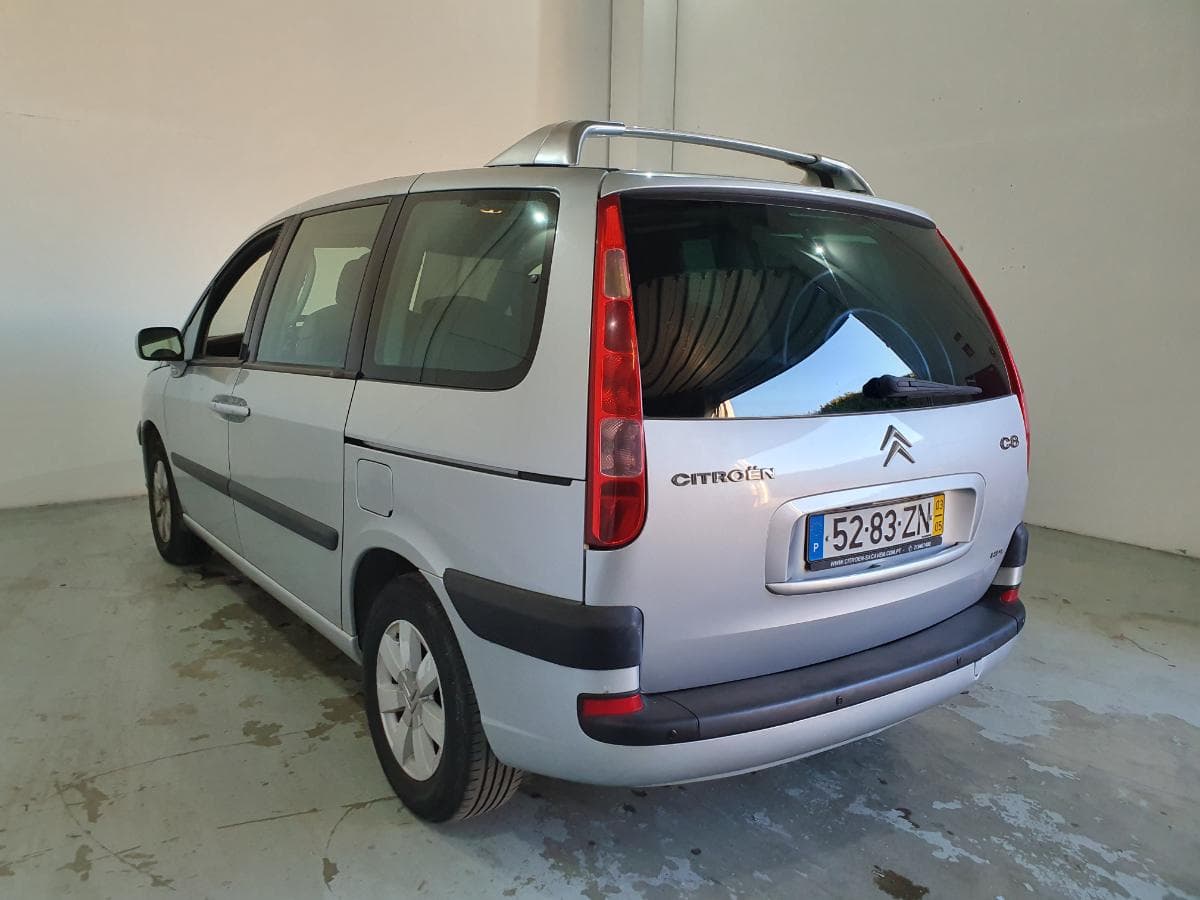 Citroën C8 2.0 HDI · Ano 2003 — image 7