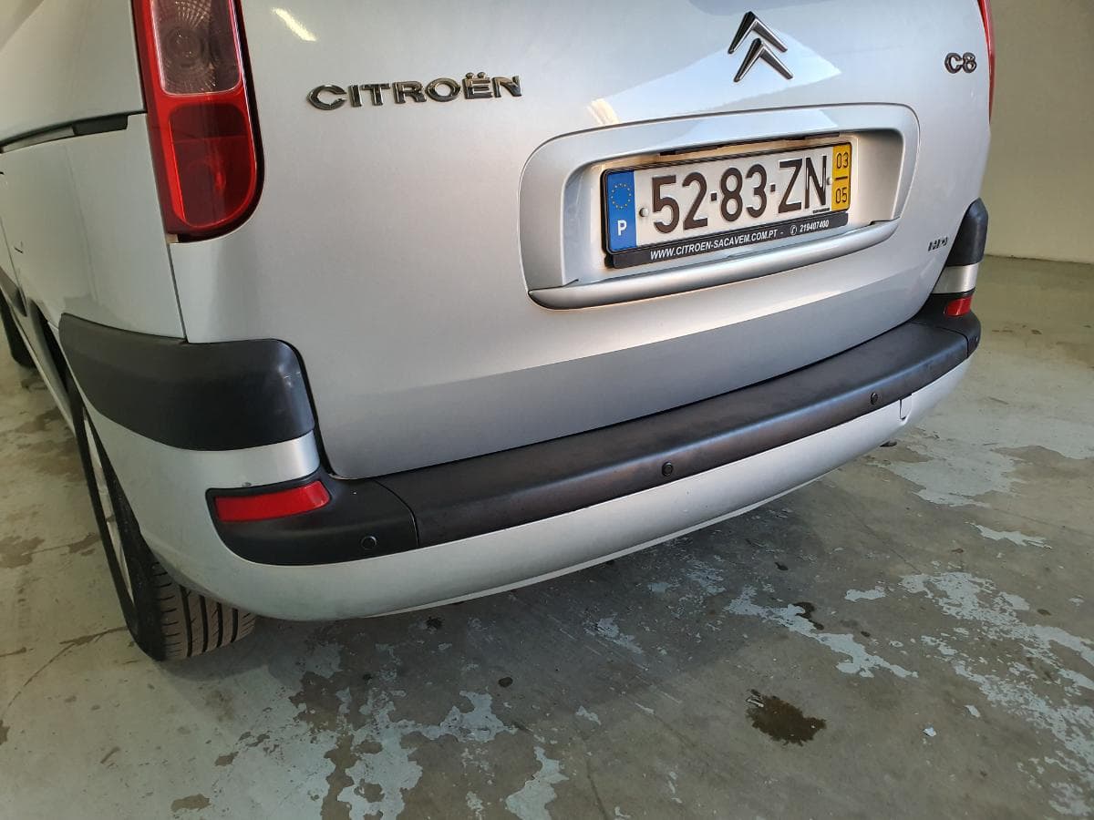 Citroën C8 2.0 HDI · Ano 2003 — image 8