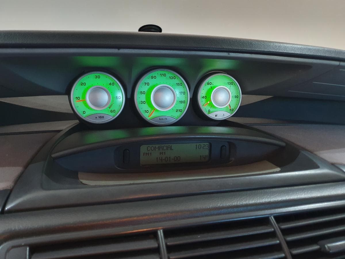 Citroën C8 2.0 HDI · Ano 2003 — image 43