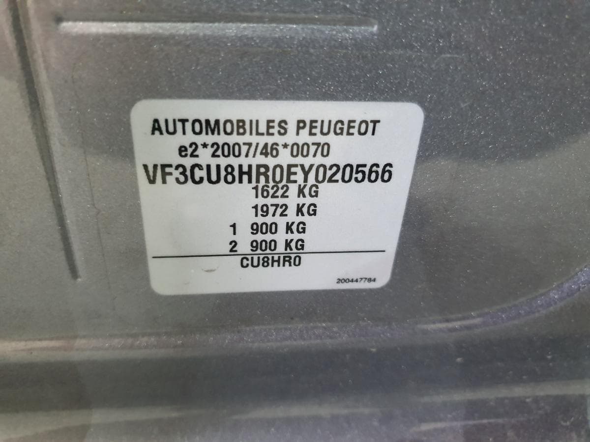 Peugeot 2008 1.4 HDI · ANO 2014 — imagen 6