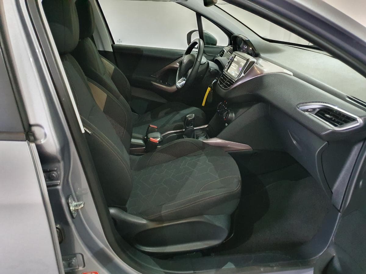 Peugeot 2008 1.4 HDI · ANO 2014 — imagen 28