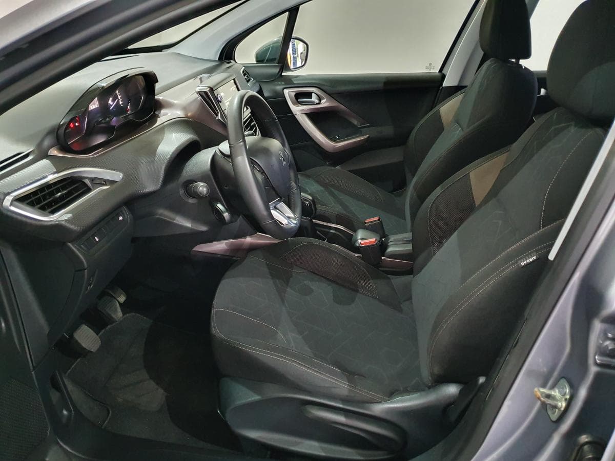 Peugeot 2008 1.4 HDI · ANO 2014 — imagen 38