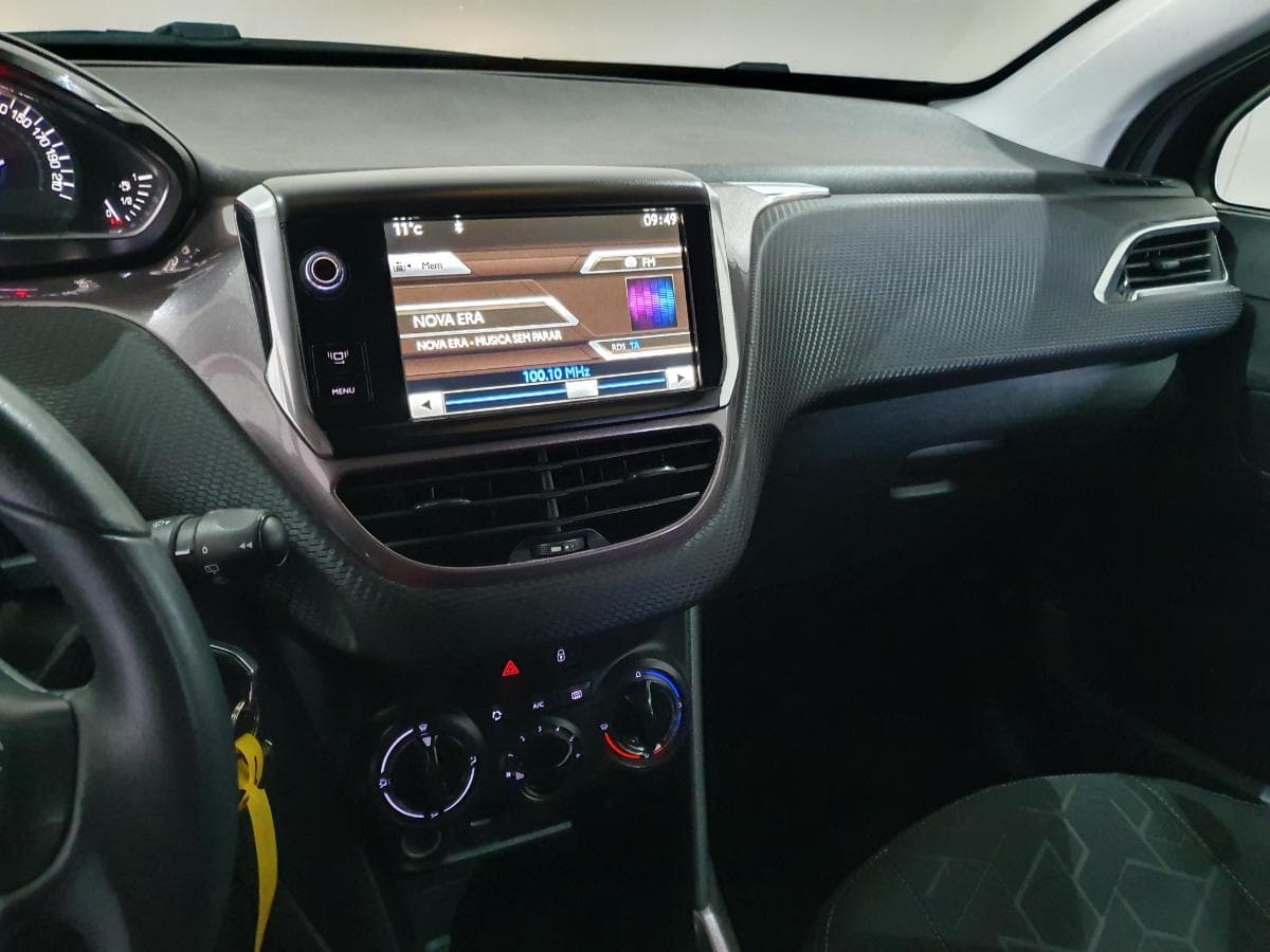Peugeot 2008 1.4 HDI · ANO 2014 — imagen 41