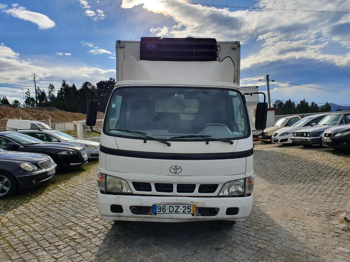 Toyota Dyna · Ano 2007 — imagen 4