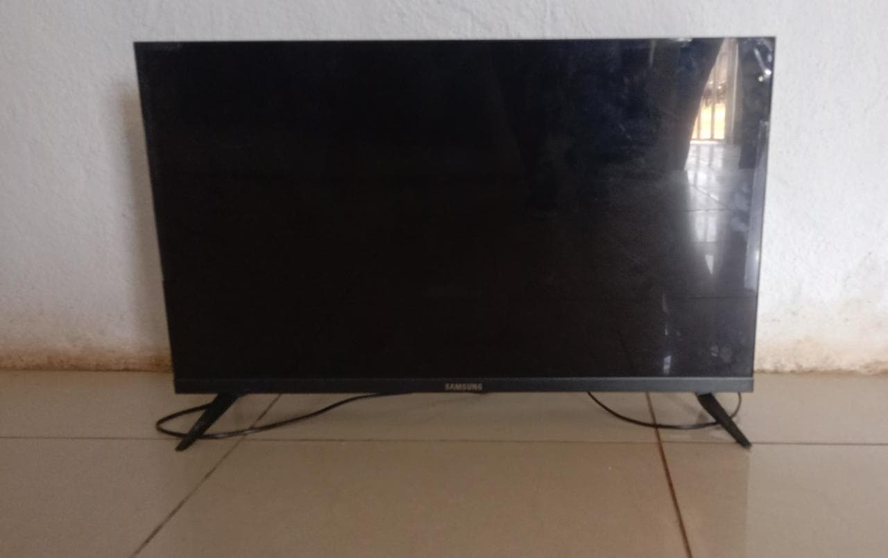 TV ·
