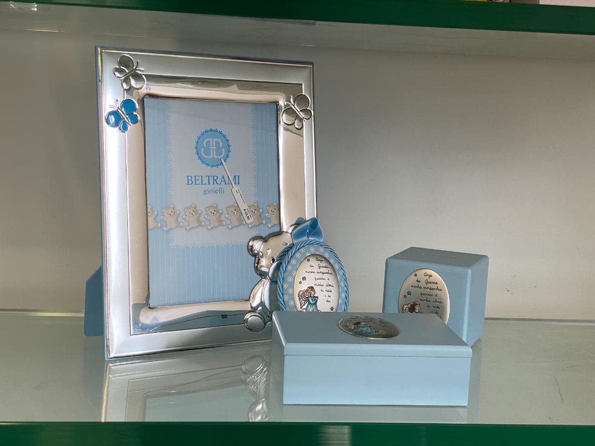 Caixa de bebé + Mealheiro + Moldura de Bebé + Medalha de Berço — image 5