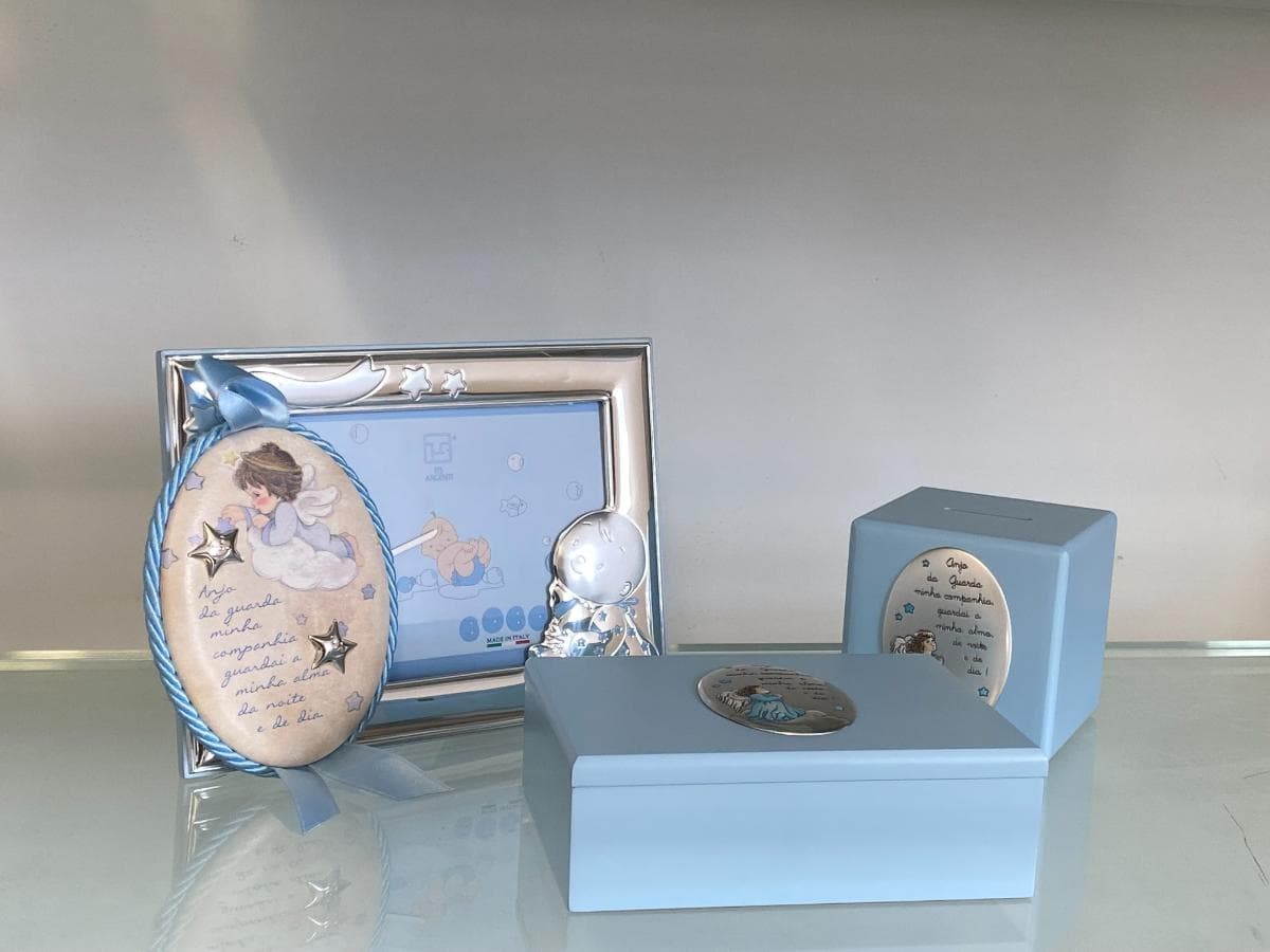 Caixa de bebé + Mealheiro + Moldura de Bebé + Medalha de Berço — imagem 8