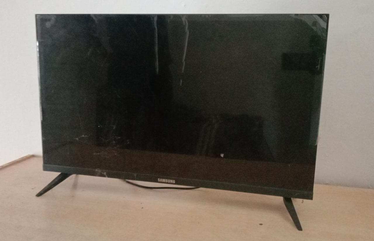 TV ·