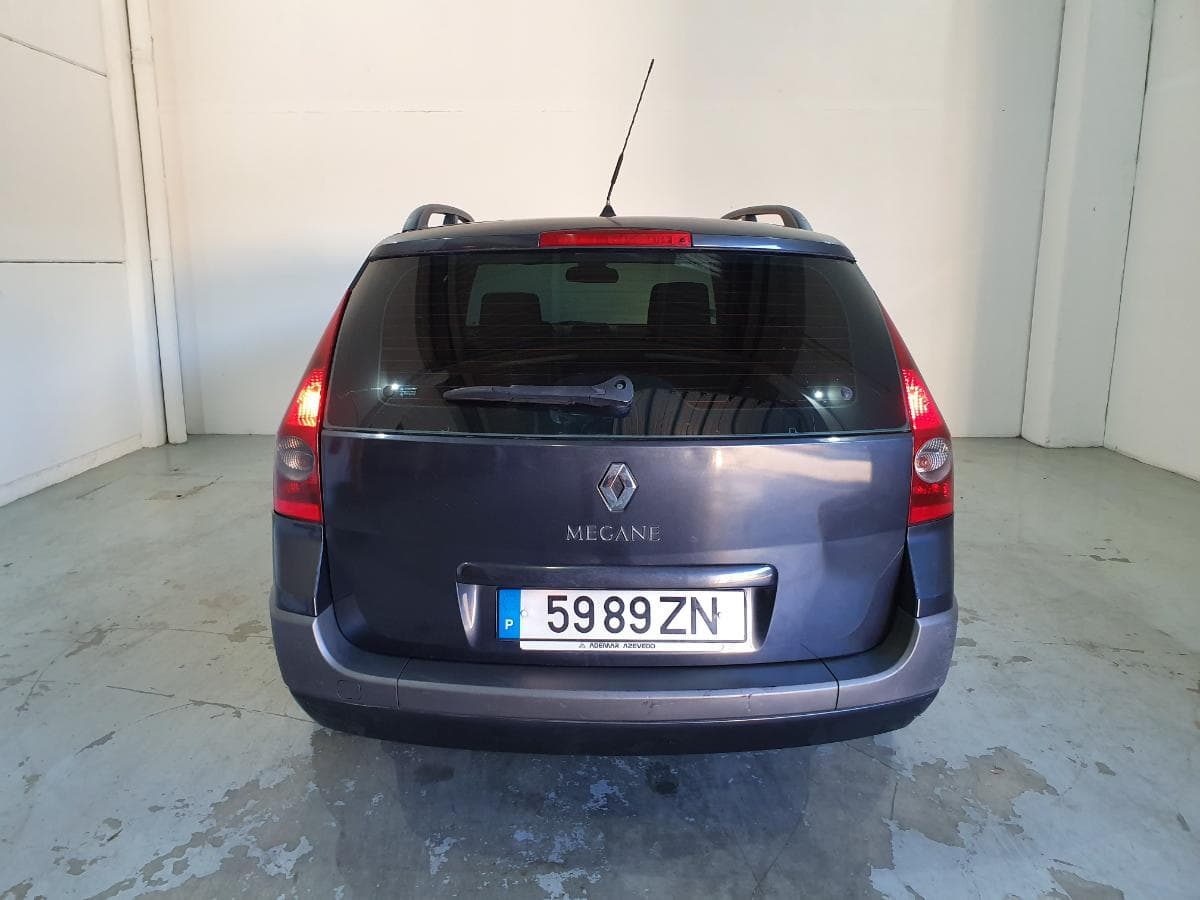 Renault Mégane 1.5 DCI · Ano 2005 — imagen 8