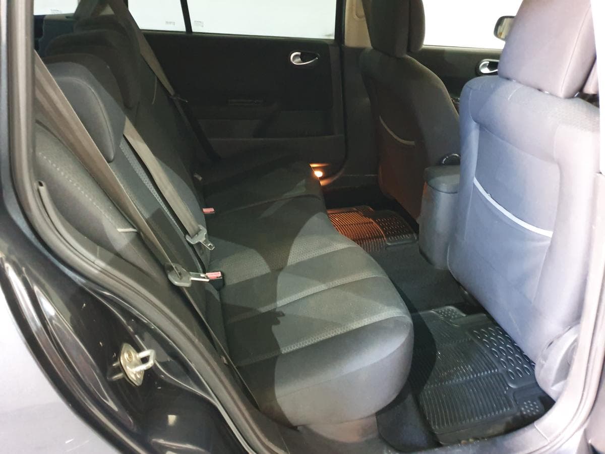 Renault Mégane 1.5 DCI · Ano 2005 — imagen 20