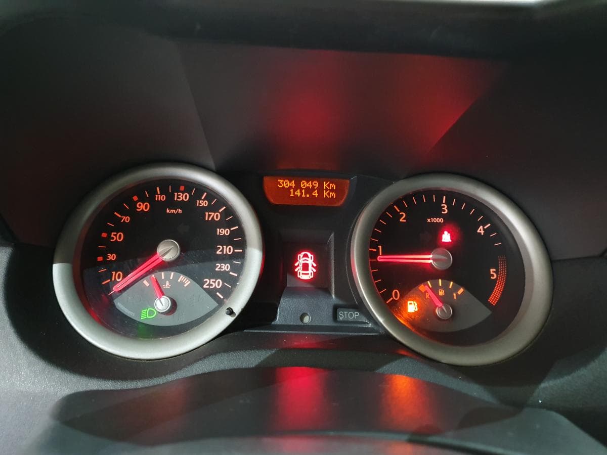 Renault Mégane 1.5 DCI · Ano 2005 — imagen 28