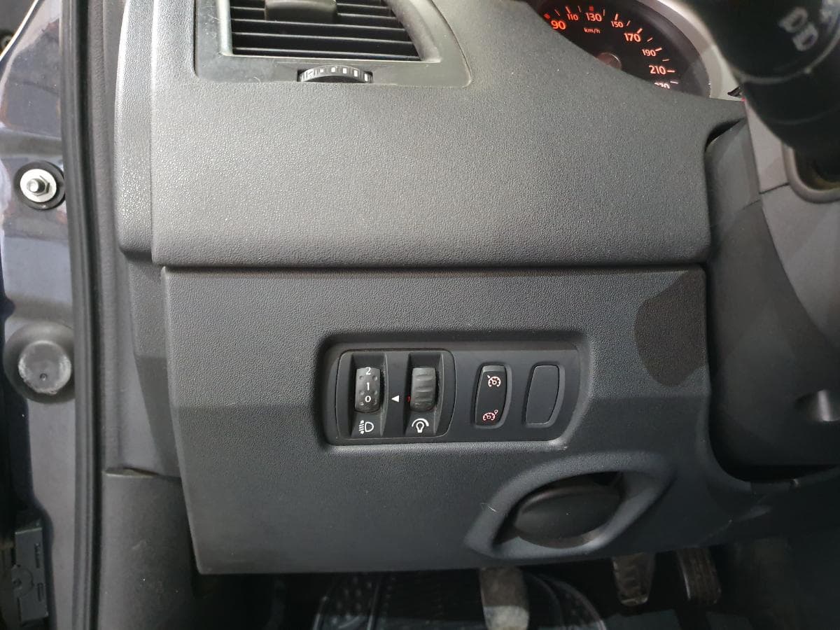 Renault Mégane 1.5 DCI · Ano 2005 — imagen 39