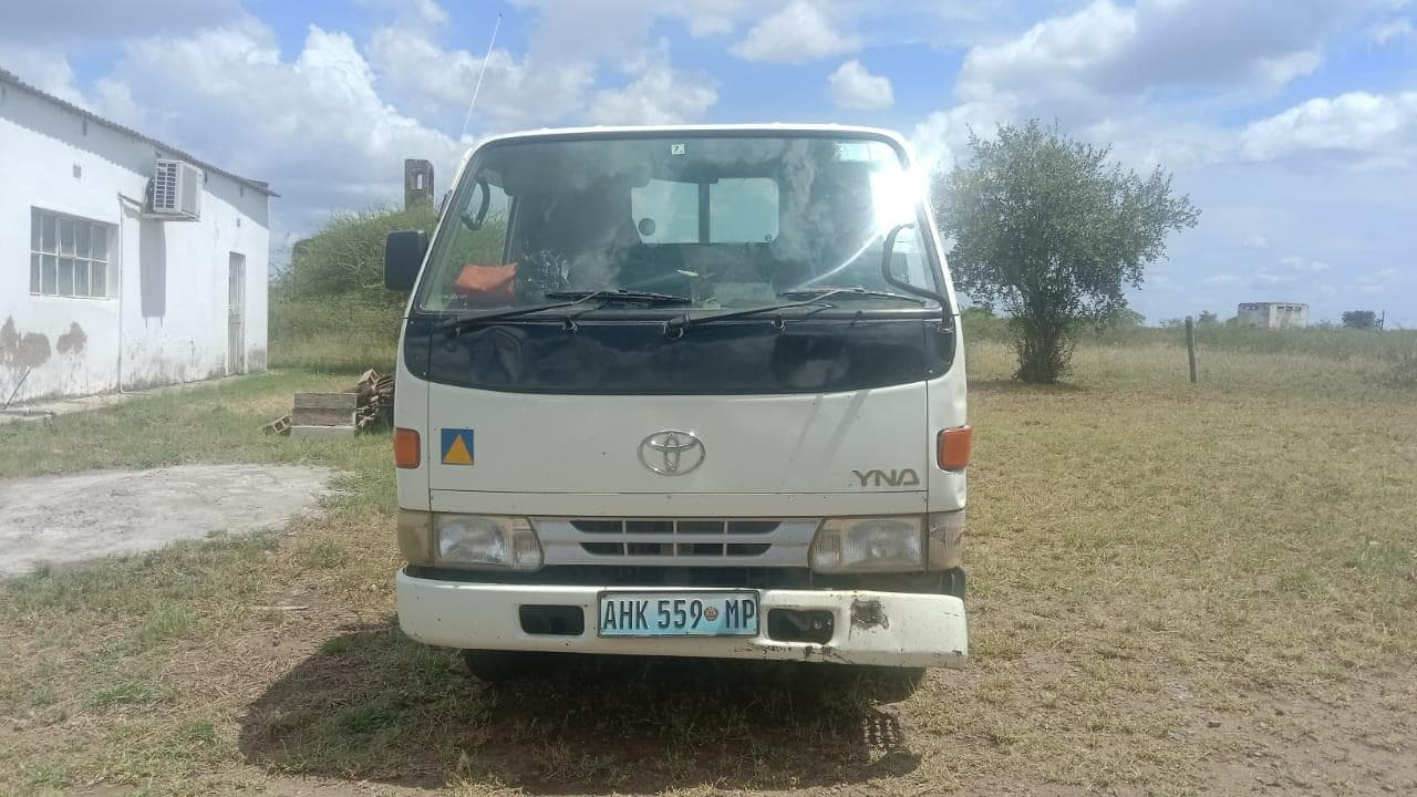 Camioneta Toyota Dyna · — imagen 7