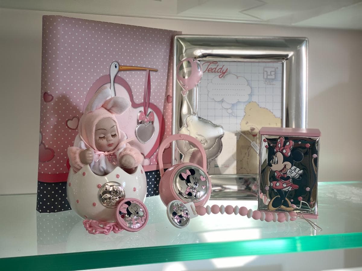 Tirelire + Cadre de bébé + Porte-tétine + Boîte à musique + Album de photographies — image 3