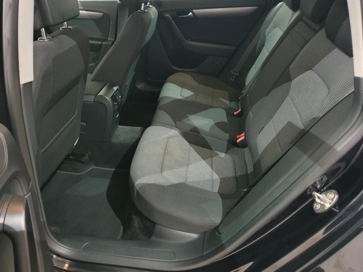 Volkswagen Passat 1.6 TDI · Ano 2012 — imagen 27