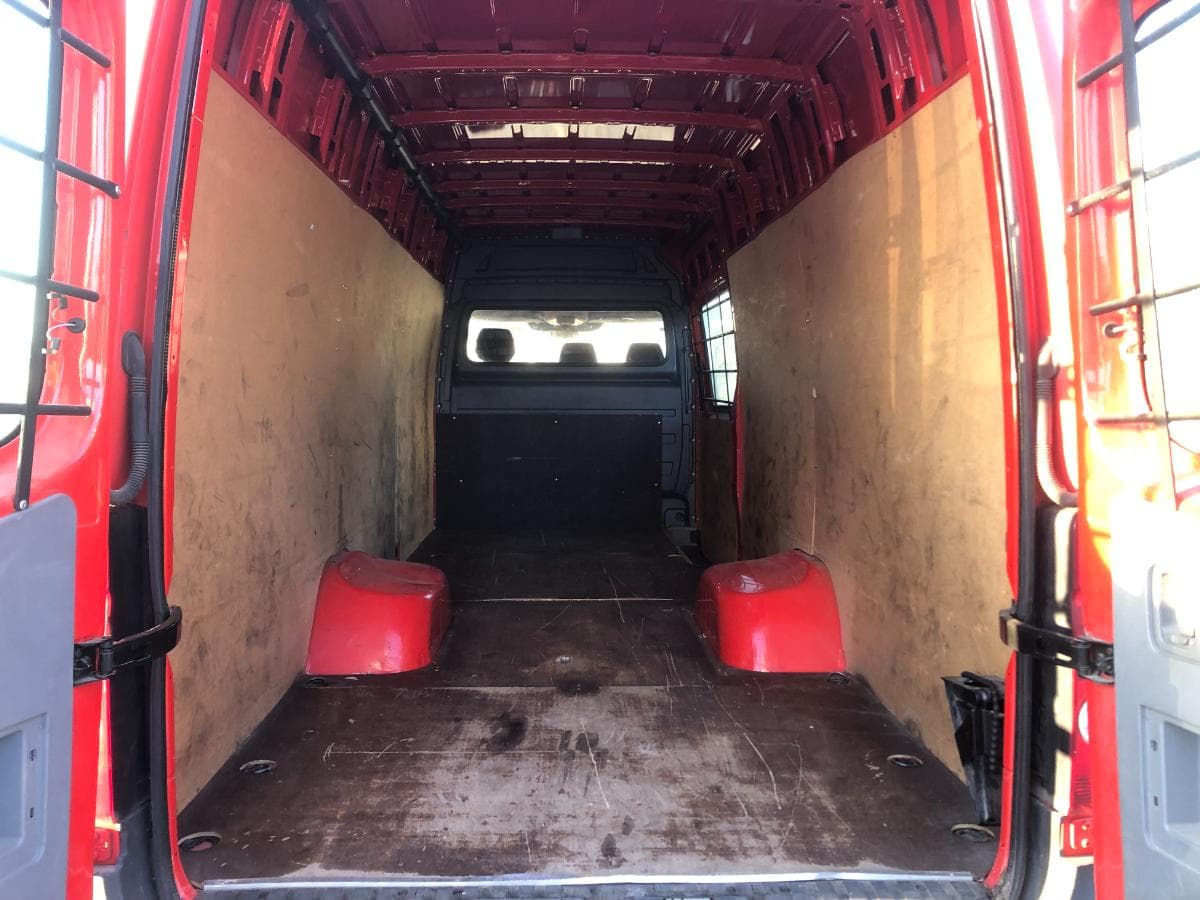 Volkswagen Crafter · Ano 2014 — imagen 10