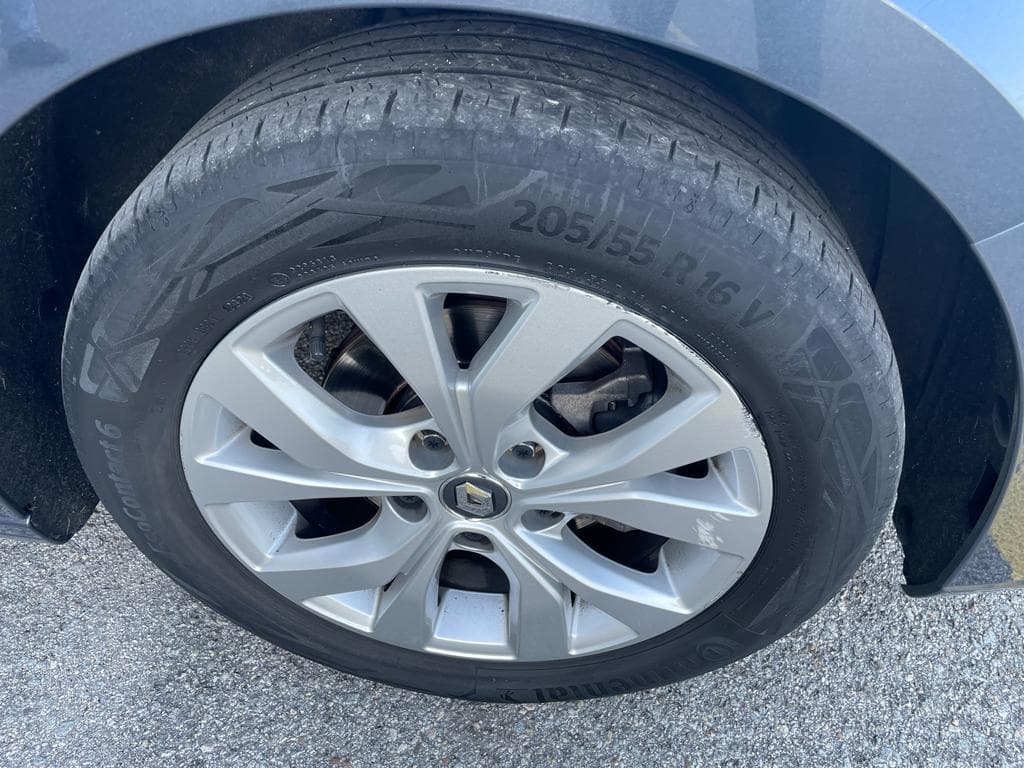 Renault Mégane · Ano 2018 — imagen 13