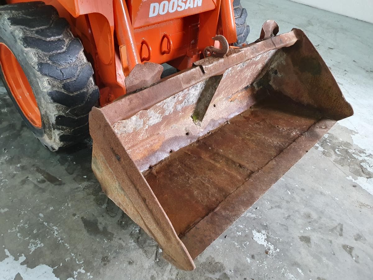 Mini Pá Carregadora Doosan 440 PLUS · Ano 2010 — imagem 3