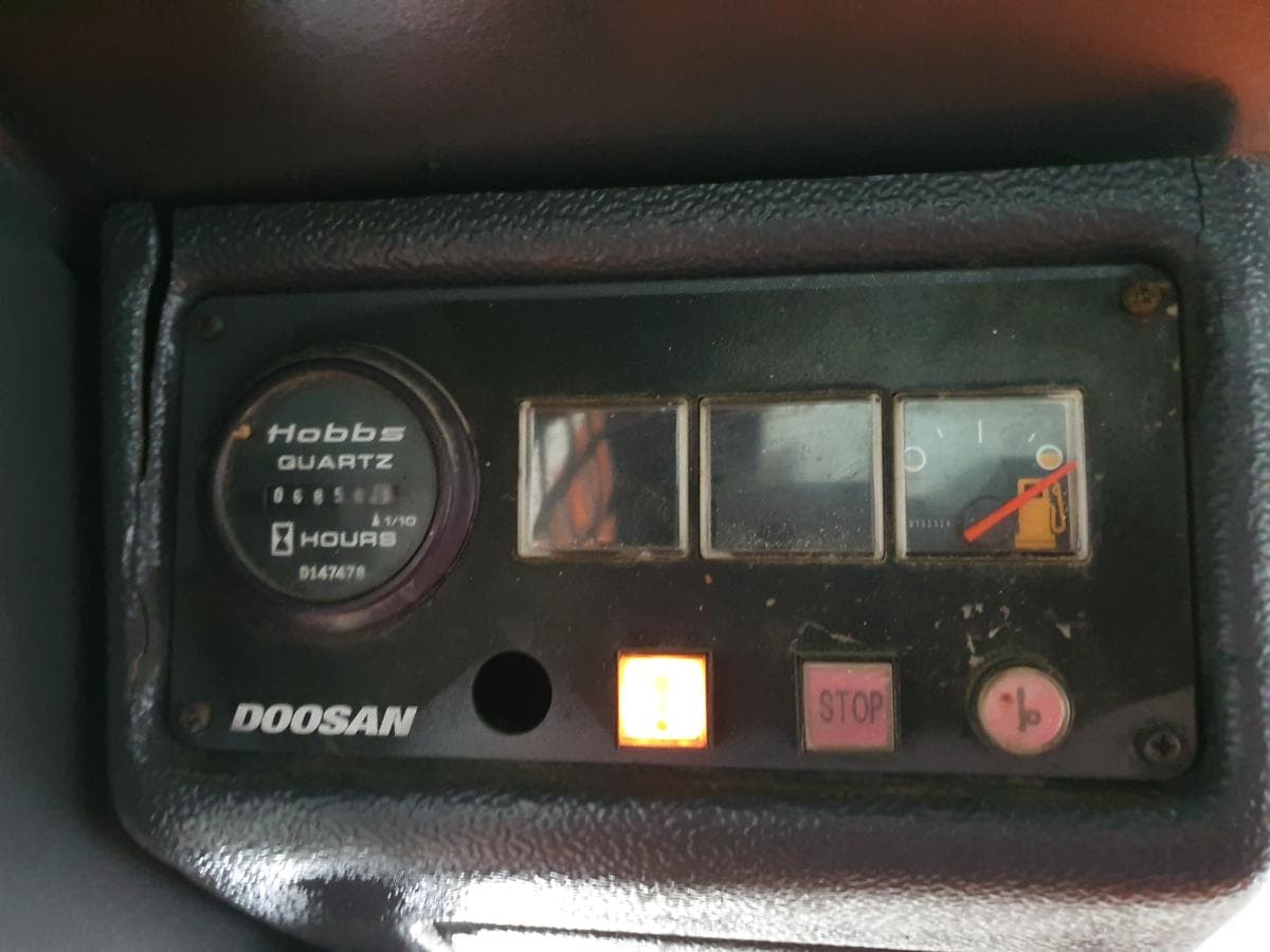 Mini Pá Carregadora Doosan 440 PLUS · Ano 2010 — imagem 12