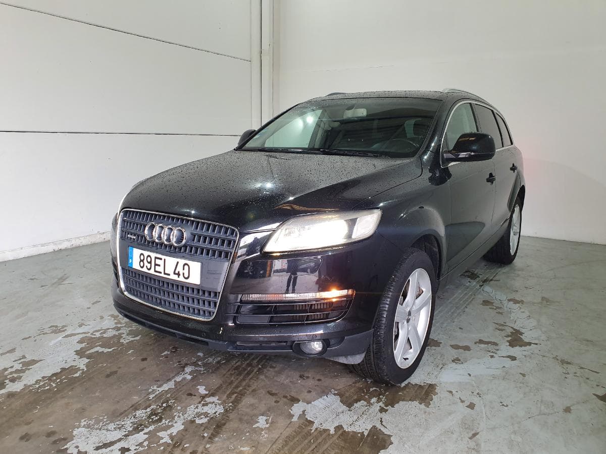 Audi Q7 3.0 TDI quattro · Ano 2007 — imagem 1