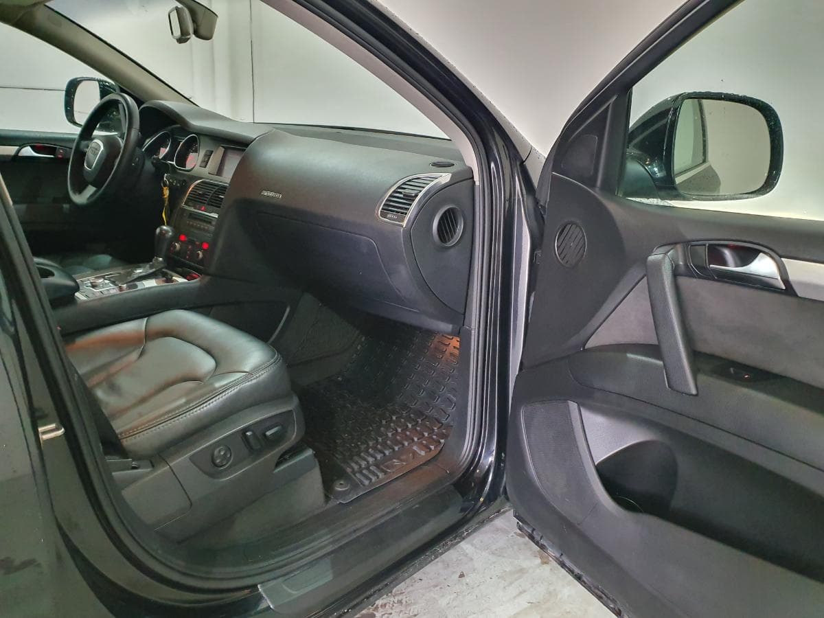 Audi Q7 3.0 TDI quattro · Ano 2007 — imagem 32