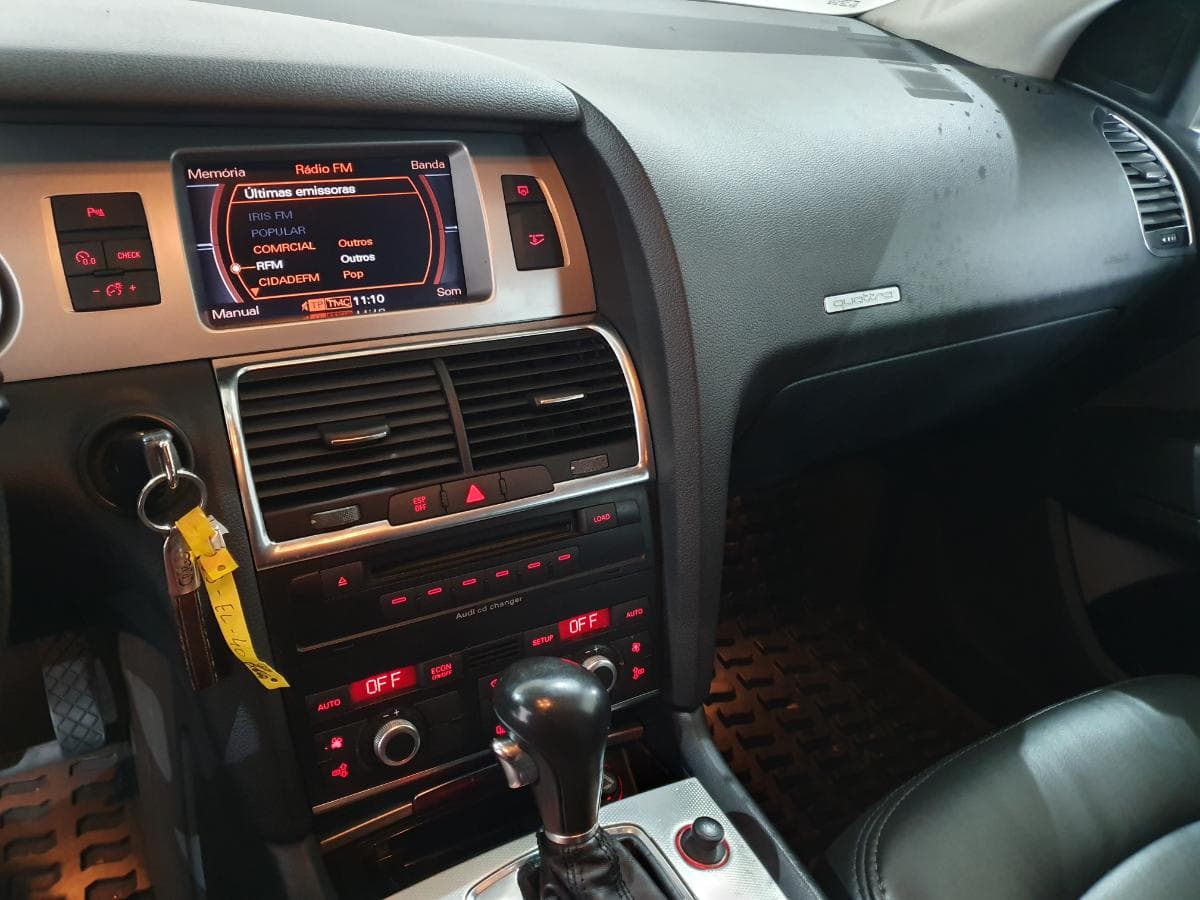Audi Q7 3.0 TDI quattro · Ano 2007 — imagem 33