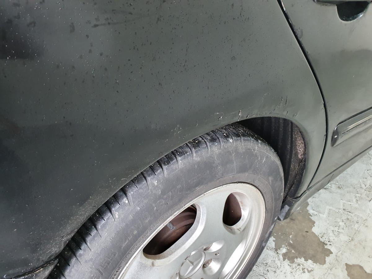 Mercedes-Benz E220 2.2 CDI · Ano 2000 — imagen 16