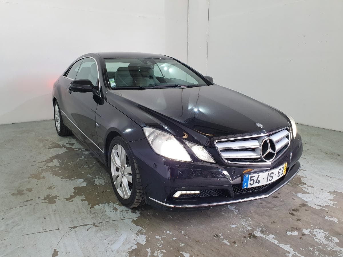 Mercedes-Benz E250 2.2CDI · Ano 2010 — imagen 1