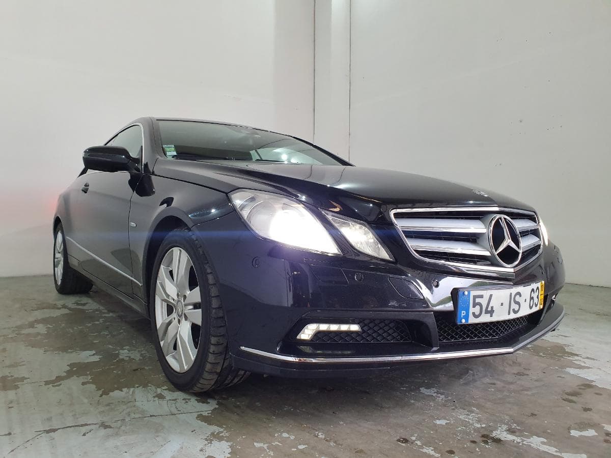 Mercedes-Benz E250 2.2CDI · Ano 2010 — imagen 2