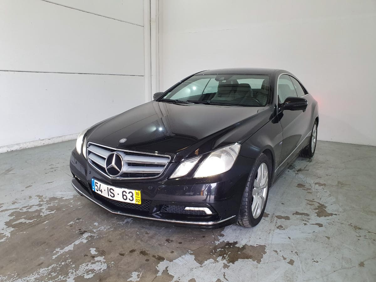 Mercedes-Benz E250 2.2CDI · Ano 2010 — imagen 3